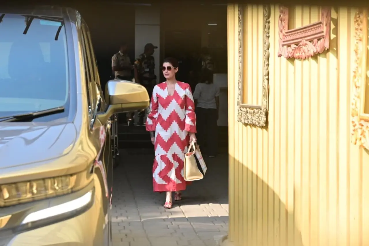 Twinkle Khanna was spotted at the Kalina airport